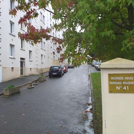 Saint-Sébastien-sur-Loire Petite Chambre Calme Et Lumineuse מראה חיצוני תמונה